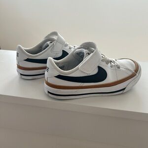 Nike Kids Court Legacy